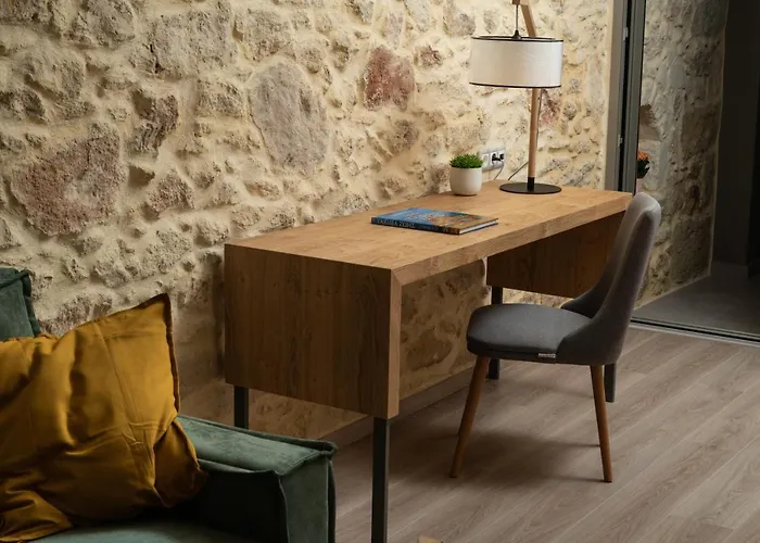 Dimitra Apts * Chania (Crete)